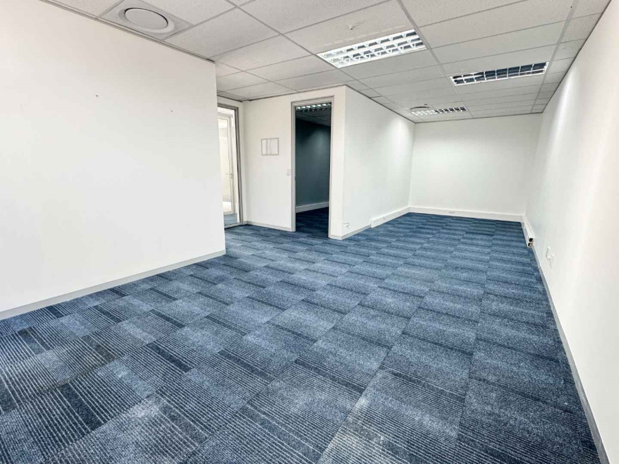 To Let Commercial Property for Rent in Plattekloof Western Cape